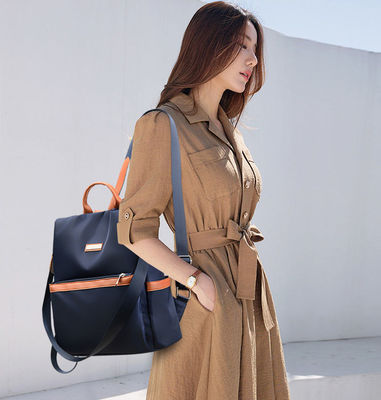 Τραπεζοειδής σχεδιασμός Loungefly Unisex Σκληρό χρώμα πεζοπορία Ρακέτο για το σχολείο